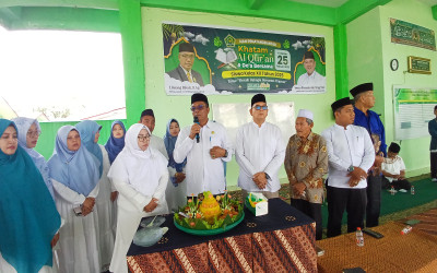 Kegiatan Khataman Quran Siswa Siswi Kelas XII MAN Pematangsiantar di Masjid Syech Abdul Jabbar NST